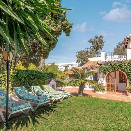 Holiday home Cascabeles La Carihuela